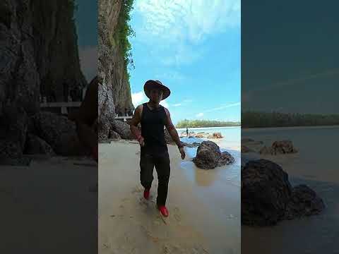 Solo Travel Hiking Bukit Keluang #short #shorts #hiking #tiktok #travel