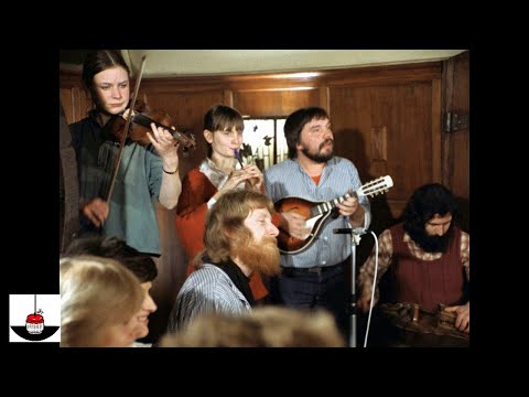 Ostfolk 03: Folkländer - Zwiefacher + Es hat ein Bauer ein Kalb gezogen