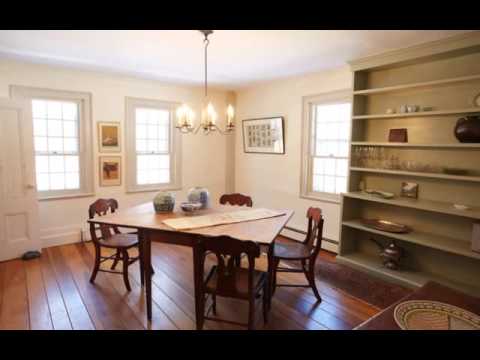 Beautiful & Sunny Antique Colonial