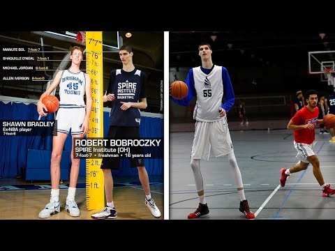 The Story Of 7'7 20 Year Old Robert Bobroczky