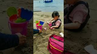 Download lagu Queena Main Pasir Sama Kak Kanna & Tante Vina mp3