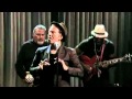Tom Waits - Raised Right Men (Live @ Late Night With Jimmy Fallon)