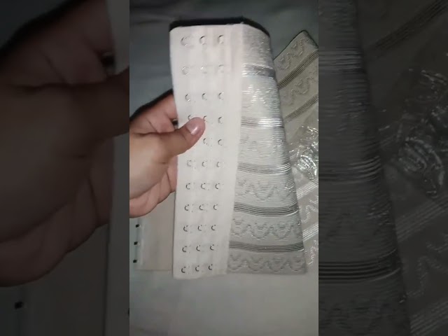 Vídeo relacionado con XUJI Breast Binder Transgénero FTM Elástico Sujetador de compresión Pullover Tank Top (W, XL)