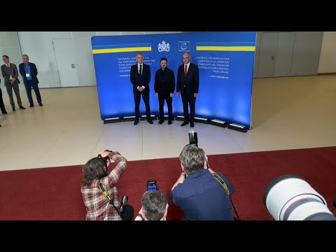 Video | Ukrainian President Zelensky arrives at European summit on reparations | AFP
