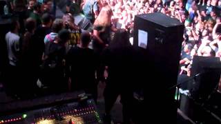 ALL SHALL PERISH - Jamming on Stage with Decapitated (Official)