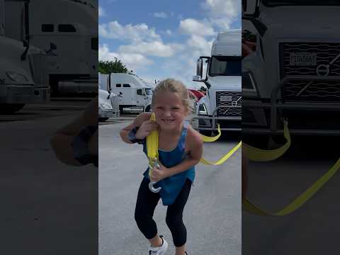 8 year old girl is pulling a truck 😱 #strong #reaction
