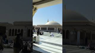 Download lagu Pemandangan kubah bergerak dimasjid Nabawi Madinah #jejakbangmuh #viral #trending #kubahmadinah mp3