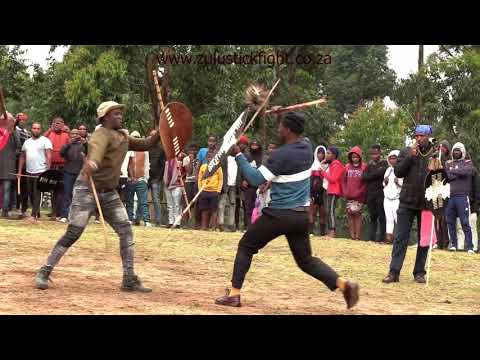 WHO IS THE STRONGEST OR THE BULL - Mthwalume Stick Fight Part 1