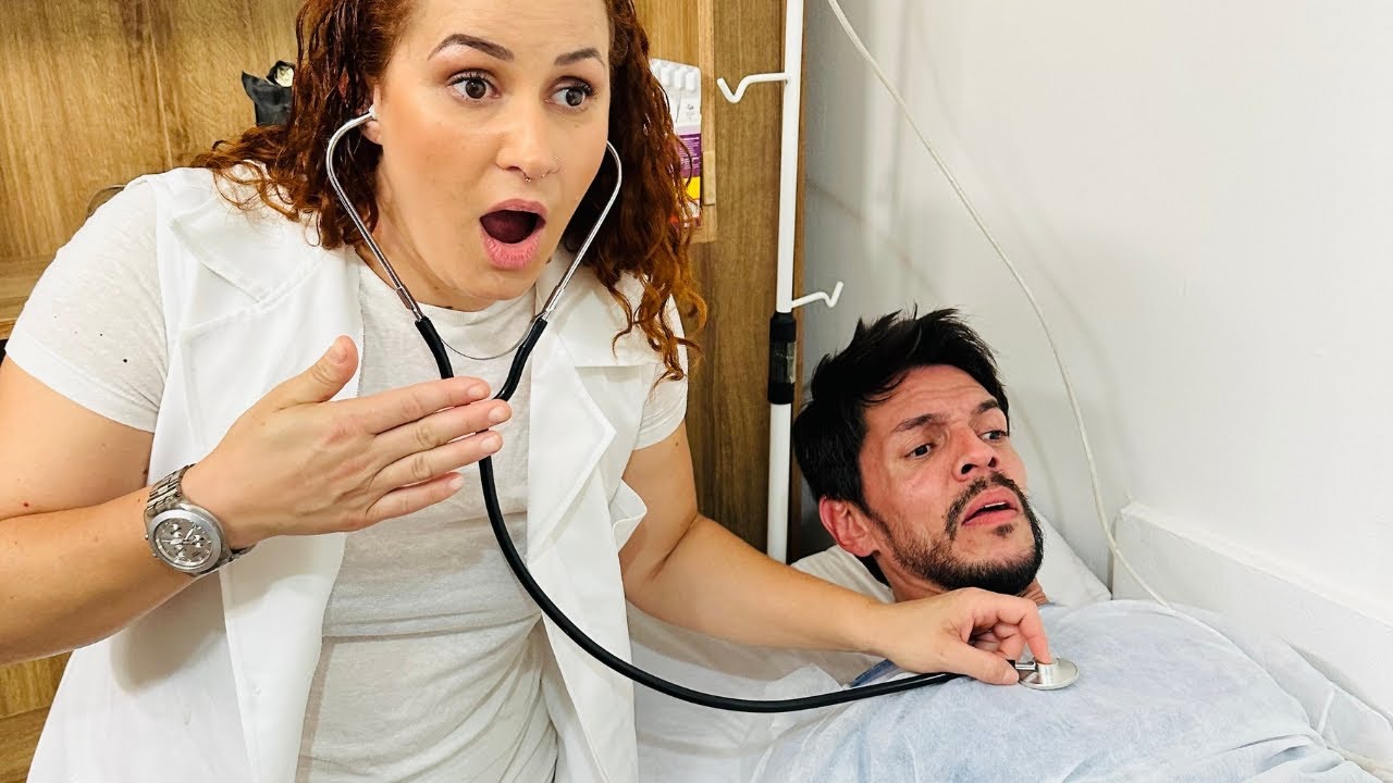 Nurse Hides Under A Patient's Bed To Save His Life 😱