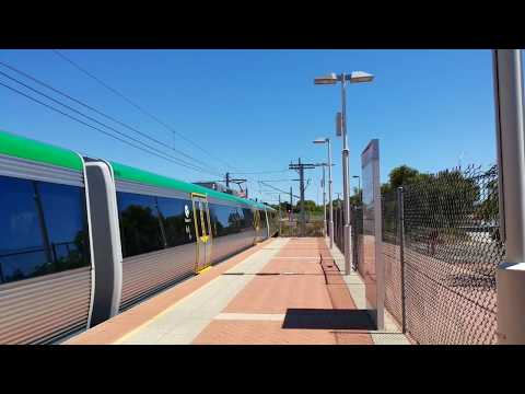 Transperth Downer Rail/Bombardier B-Series 118/107 Arrives @ Rockingham Northbound