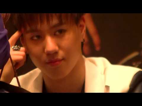 140302 GOT7 fansign at Jamsil Yugyeom