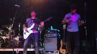 Cumbia de los Muertos - Ozomatli