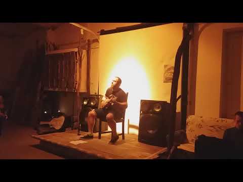 Ukulele Jack - Ukulele Jack - Dvě hlavy