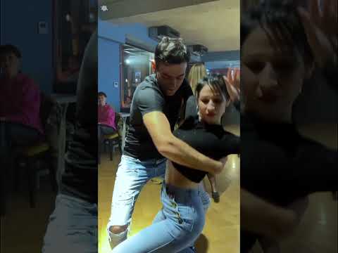 Jerusalema Master KG _ Bachata Romeo Santos - Chris Lebron - SIRI #shorts