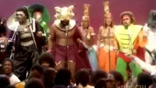Funkadelic - Connections &amp; Disconnections [+Interview] Soul Train 1981