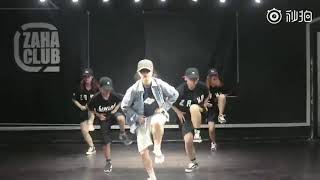 [ZAHA CLUB] Football gang remix - Luhan | Choreography by XoY