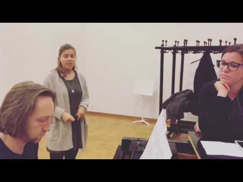 ZÜRICH SINGT SINGING REBELS - Chiara probt zum ersten Mal mit Dani ihren Solosong