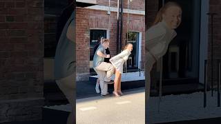 This guy has lost respect in my eyes..😫He shouldn't have done this LA ELVÍRA #kawaii #shorts