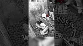 She Fainted in a Haunted House 😰