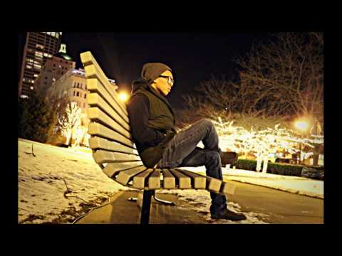 "Nyob Ua Ke" Maa Vue- Cover