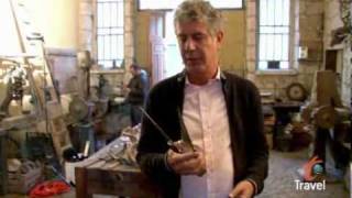 preview picture of video 'Anthony Bourdain in Pattada'