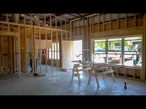 Construction Meeting Barndo 209 - The Barndominium Show E112