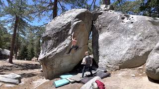 Video thumbnail de Way Too High, V6 (sit). Black Mountain