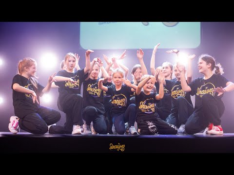 ELAINZ DANCE STUDIO - DANCEMIX под руководством Богдана Максимова