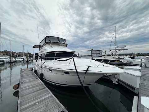 1998 Cruisers Yachts 3650 Aft Cabin Seahorse III Video