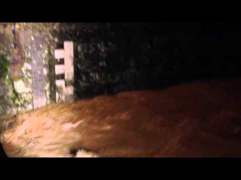 L'Ombrone al confine tra Signa e Poggio a Caiano alle ore 23 del 30/01/2014