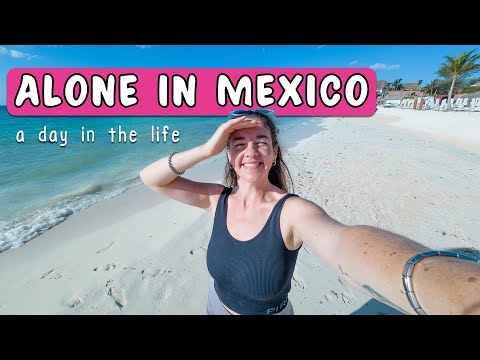 Living alone in Playa del Carmen, Mexico ft. Geovanny 🇲🇽