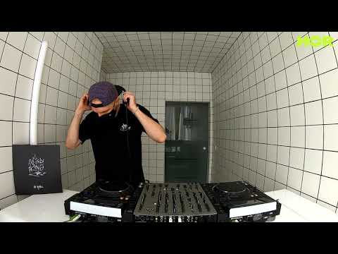 777 Showcase - Ron Wilson / July 28 / 5pm-6pm