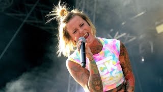 JENNIFER ROSTOCK - Ein Schmerz und eine Kehle @Rocco del Schlacko 2014