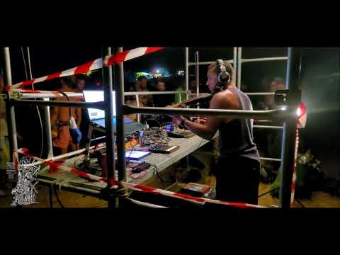 XV ans insoumis /  Banotek Live