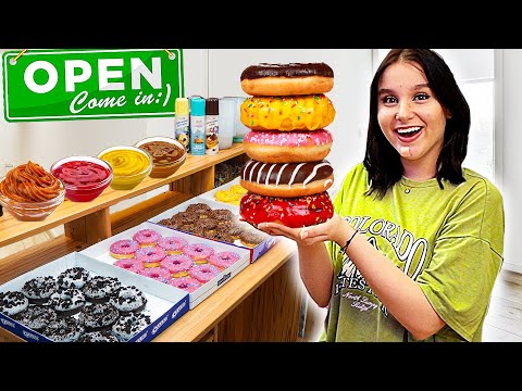 Mein eigener DONUT-LADEN zuhause ! 🤩🍩 (Kundin isst nur Mayo-Donuts) - Celina