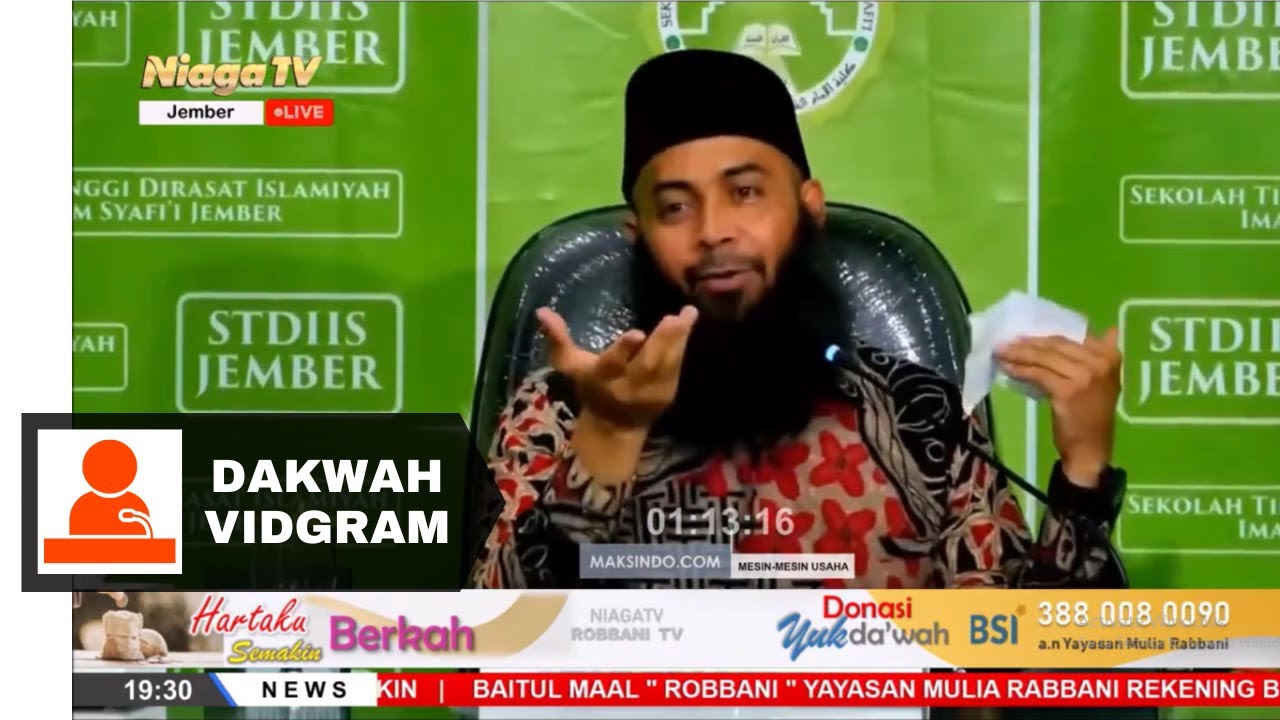 Hukum Bershalawat Dengan Diiringi Hadroh | Ustadz Syafiq Riza Basalamah
