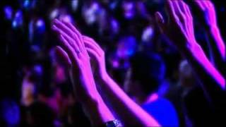 Hillsong United - God He Reigns & All I Need Is You (feat. Darlene Zschech)