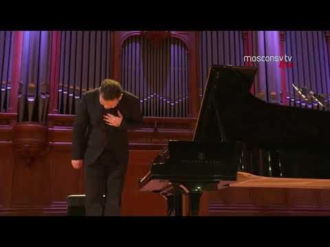 Yury Favorin: Prokofiev's two Etudes (c-moll & d-moll) for Piano, Op. 2 (1909)