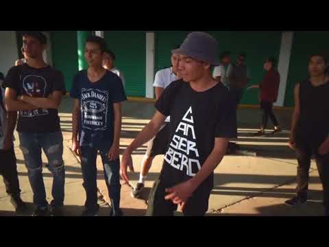 PSICOPATA vs PUCKS | Exhibición | PunchLine