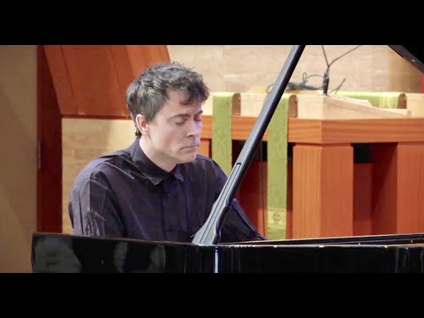 Paul Lewis, piano: Beethoven’s “Moonlight” Sonata in C# minor, Op. 27, No. 2