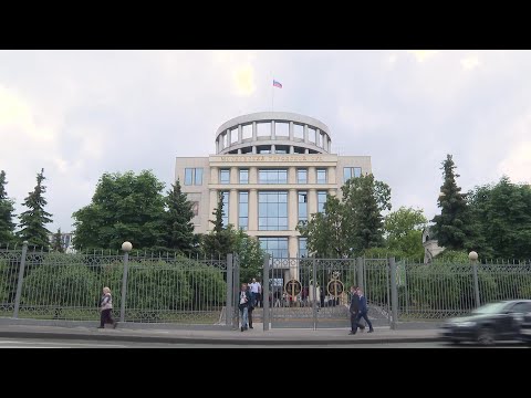 Images of Russian court set to make ruling in extremism case to outlaw Navalny's organisation | AFP