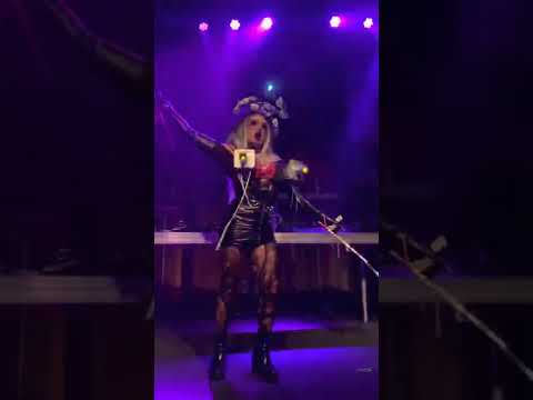 Kayla Chingada x Only Fans/Work It