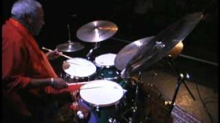 Michael Carvin solo drum perfomance Part 1