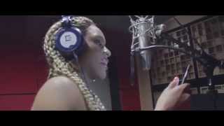 Studio Vibe with Brianna Perry