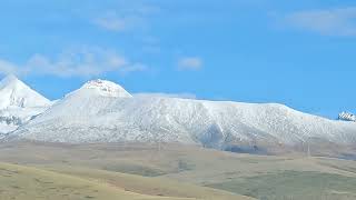 Núi tuyết và hồ Yamdock Tây Tạng 10/2024