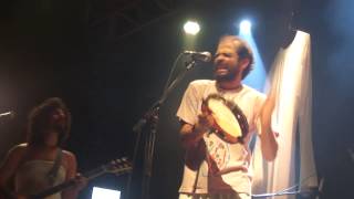 Mulheres Q Dizem Sim e Moreno Veloso - "Em Todo Lugar" - Circo Voador