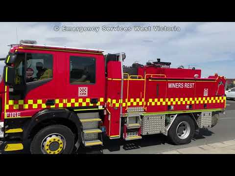 Strike Team 1502 Forming Up / Wendouree Pumper Turning out to Form Strike Team 1500 | + More