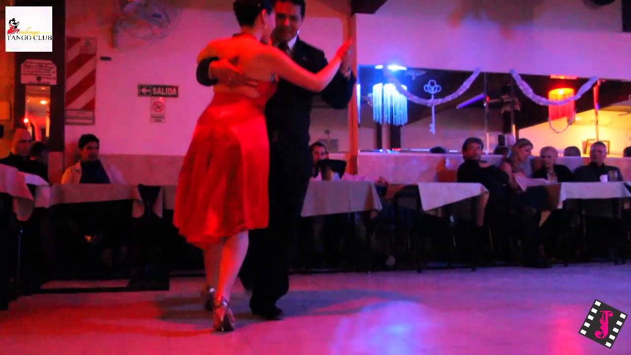 NADIA IBAÑEZ Y DIEGO CHANDIA en el Tango Club 03 (Milonga)