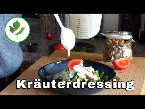Cremiges Kräuterdressing schnell und einfach selber machen 👉 Perfekt für Blattsalate