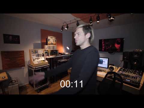 1'23'': Happyendless | Garsiau